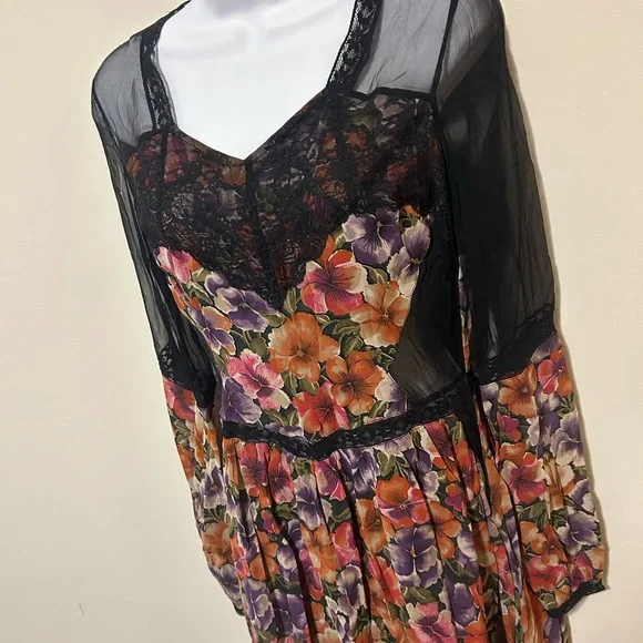 Top Shop Floral Black Sheer Women's Dress - Picture 3 of 6